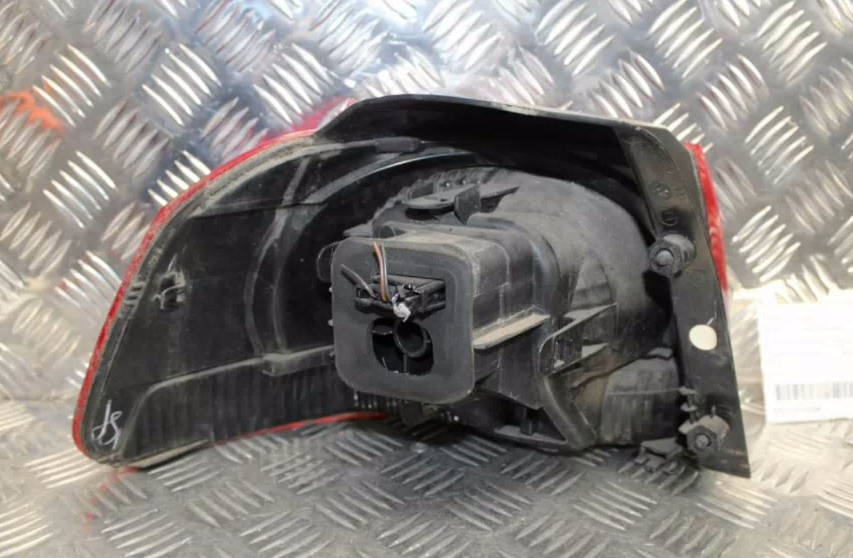 Volkswagen, Golf Right Taillight Gen 6, Hatch, Gtd/Gti/Tsi, 10/08-03/13