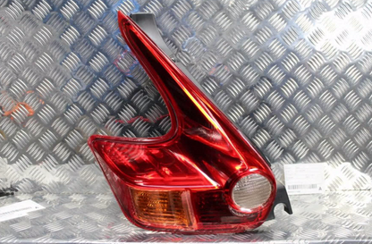 Nissan, Juke Left Taillight F15, 06/10-01/15
