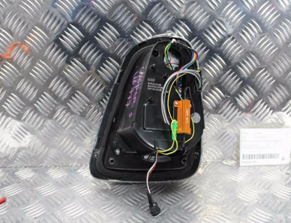Mini, Cooper Left Taillight R56/R57, Hatch/Cabrio, Clear Indicator Non Red Centre Type, 10/10-05/15