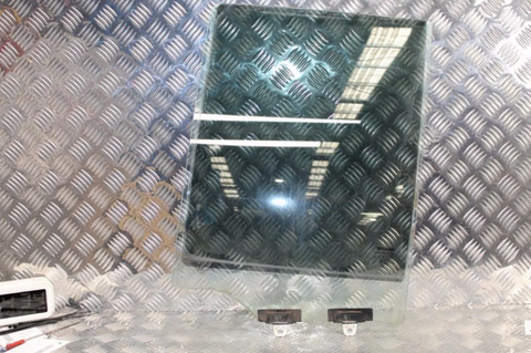 Nissan, Navara Left Rear Door Window D40, Dual Cab, 09/05-08/15