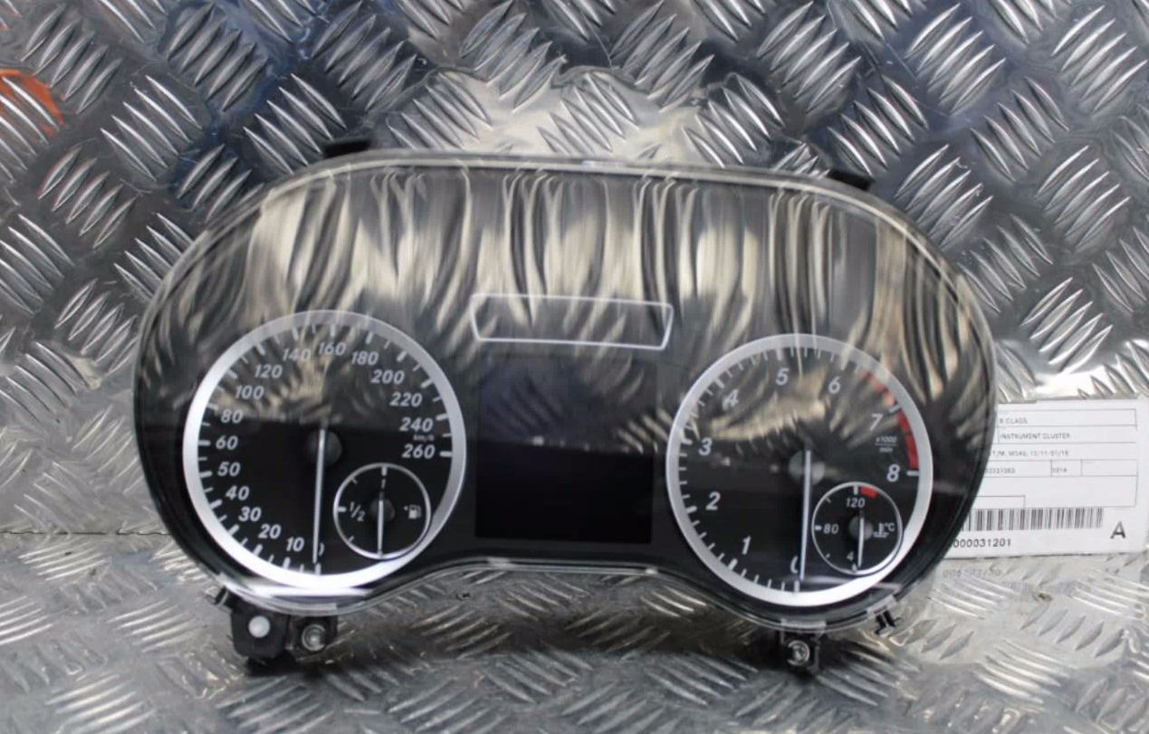 Mercedes, B Class Instrument Cluster Petrol, Auto T/M, W246, 12/11-01/15