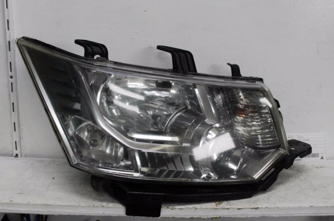 Mitsubishi, Delica, Right Headlamp 5Th Gen 07- (Import)