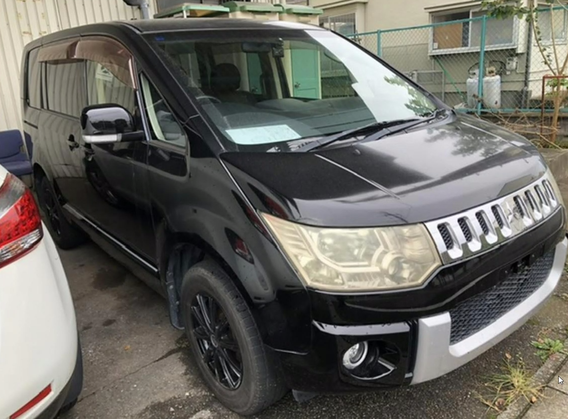 Mitsubishi, Delica Right Door Mirror 5Th Gen 07- .