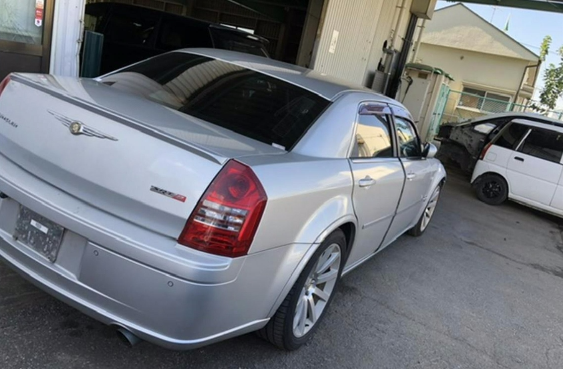 Chrysler, 300C Overflow Bottle 11/05-12/11
