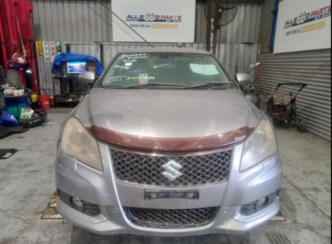 Suzuki, Kizashi Fuse Box Engine Bay, Fr, 12/09-01/17