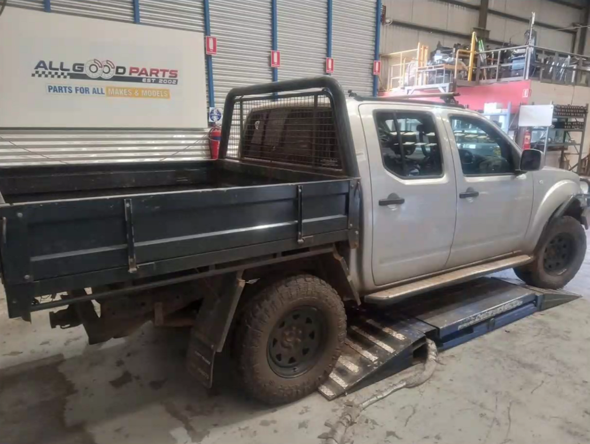 Nissan, Navara Combination Switch D40, Flasher Switch, Non Driving Lamp Type, 09/05-08/15