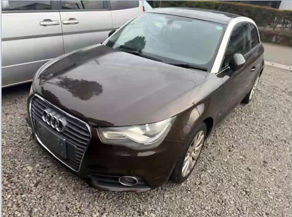 Audi, A1 Right Taillight A1, 8X, On Liftgate, Led Type, 12/10-02/15