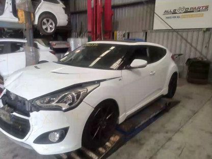 Hyundai, Veloster Gear Stick/Shifter Auto T/M, 1.6, G4Fj, Petrol, Fs, 06/12-04/15