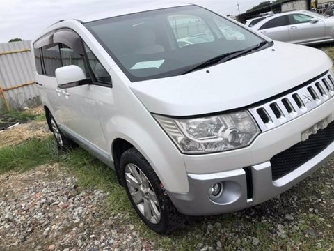 Mitsubishi Delica