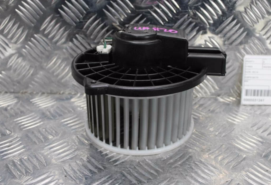 Mazda, 2 Heater Fan Motor Dj/Dl, 09/14-