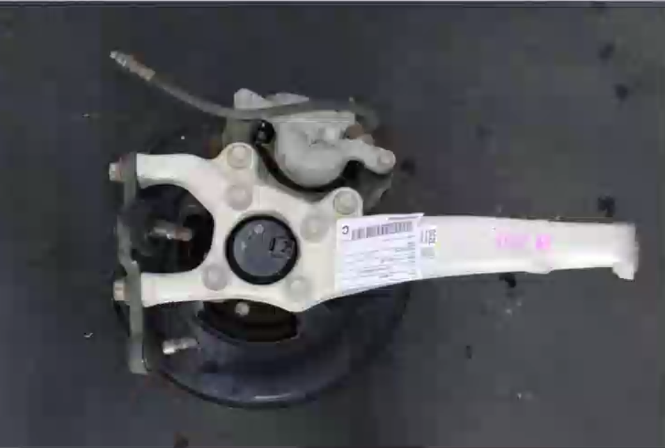 Lexus, Is Series Left Front Hub Assembly Xe30, 07/13-11/25 11/25