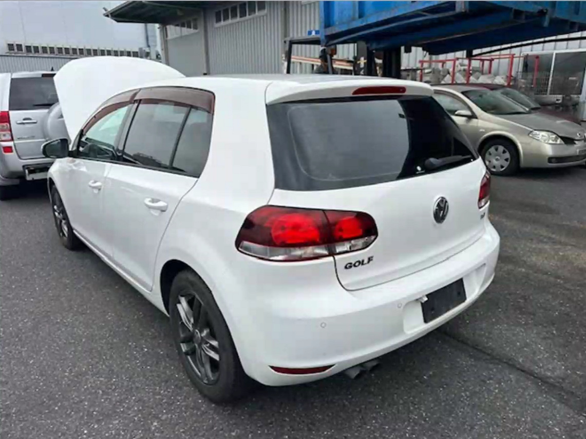 Volkswagen, Golf Right Front Door Gen 6, 5Dr Hatch, 10/08-03/13