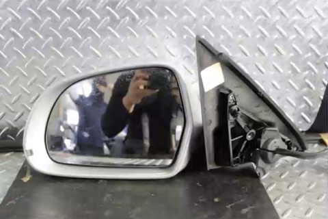 AUDI Q3 LEFT DOOR MIRROR