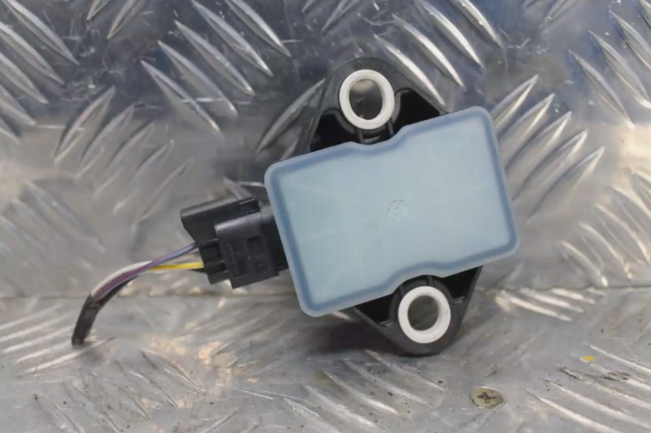 Jeep, Grandcherokee Misc Switch/Relay Yaw Rate Sensor, P/N P56029469Aa, 10/10-02/22
