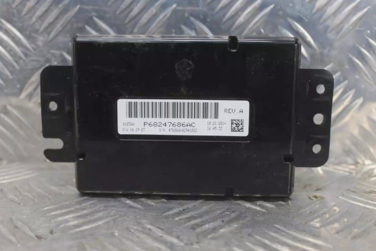 Jeep, Grandcherokee Misc Switch/Relay A/C Amplifier, P/N P68247686Ac, Wk, 10/10-02/22
