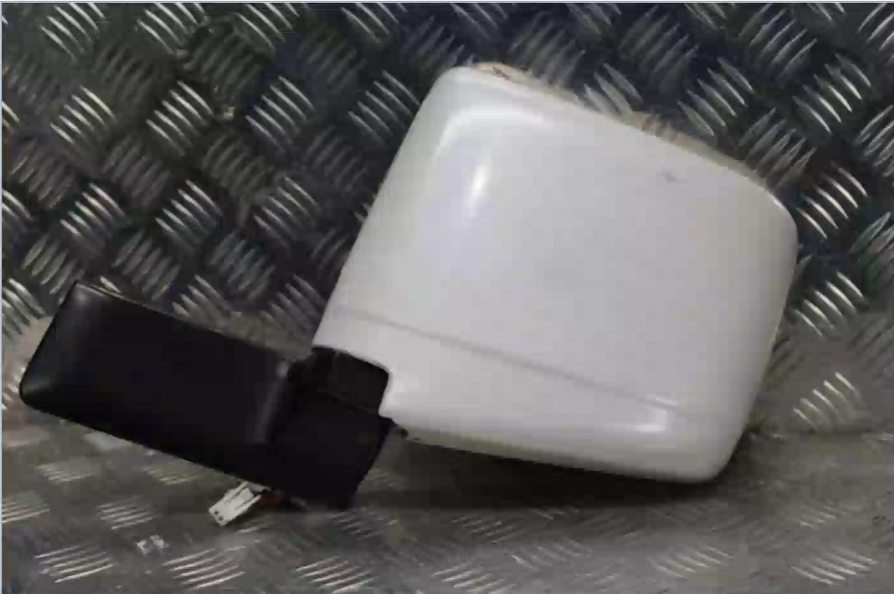 Nissan, Elgrand Left Door Mirror E50, 05/97-05/02
