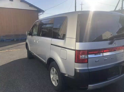 Mitsubishi, Delica Radiator 5Th Gen 07- .