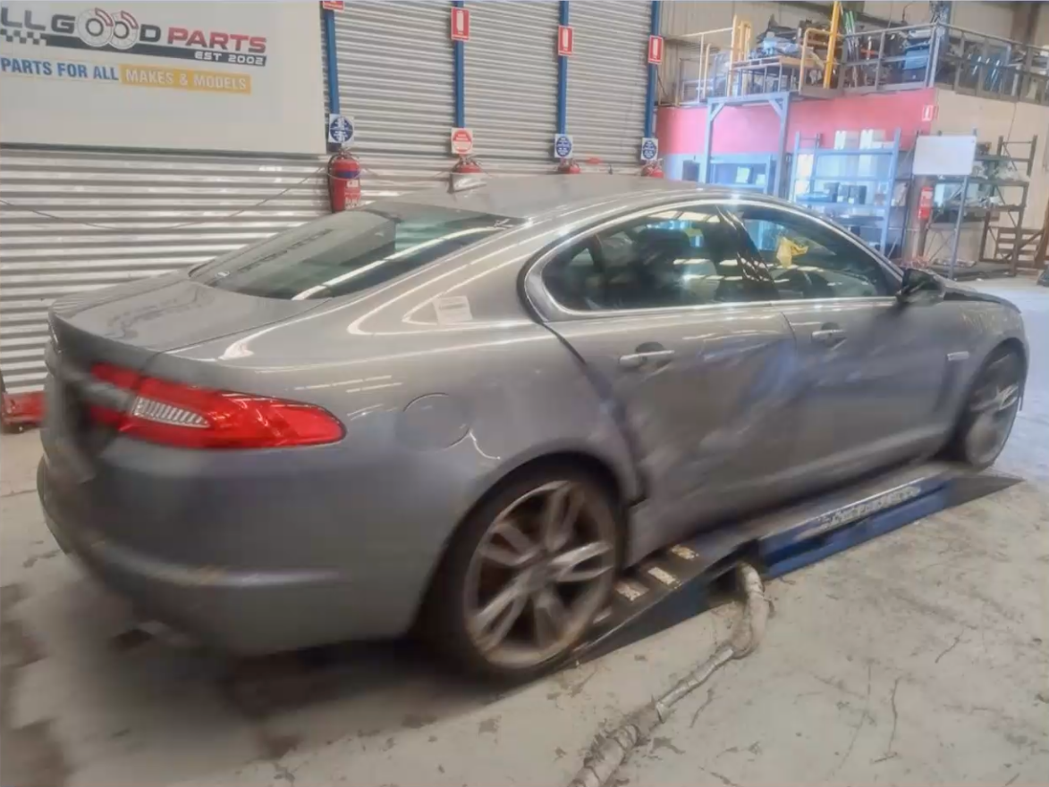 Jaguar, Xf Right Front Door Window X250 06/08-05/15