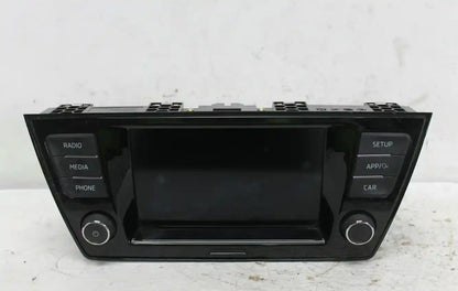 Used Skoda, Fabia Stereo/Head Unit Head Unit Multimedia 1X Sd Nj 01/15 08/21 2020 – image 1 - All Good Parts