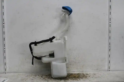 Used Skoda, Kamiq Washer Bottle Nw 06/20 2023 – image 1 - All Good Parts