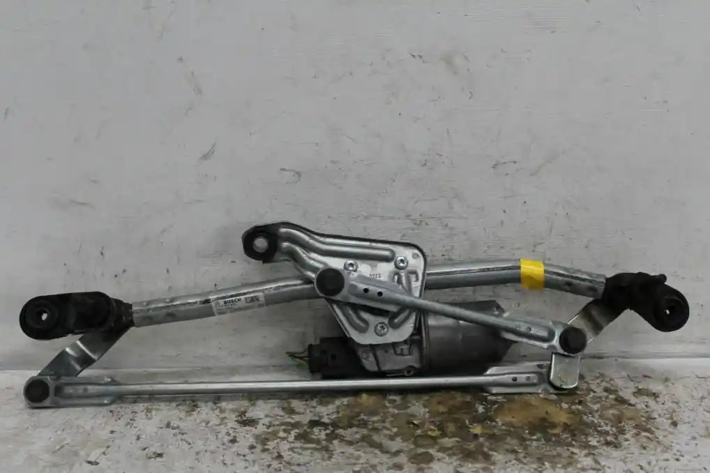 Used Skoda, Kamiq Wiper Motor Front Nw 06/20 2023 – image 1 - All Good Parts