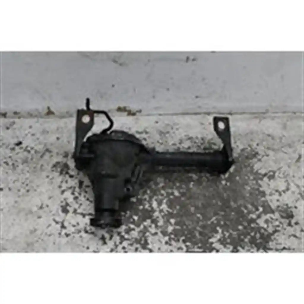 Ssangyong, Rexton Front Diff Assembly Y200 2.7 Diesel Auto/Manual T/M Type 3.31 Ratio 03/04 06/06