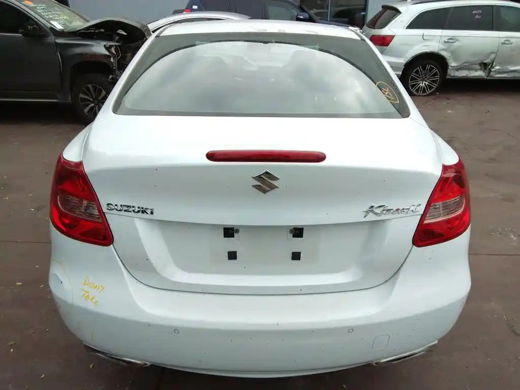 Suzuki Kizashi