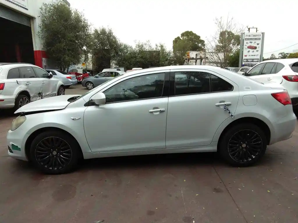 Suzuki Kizashi