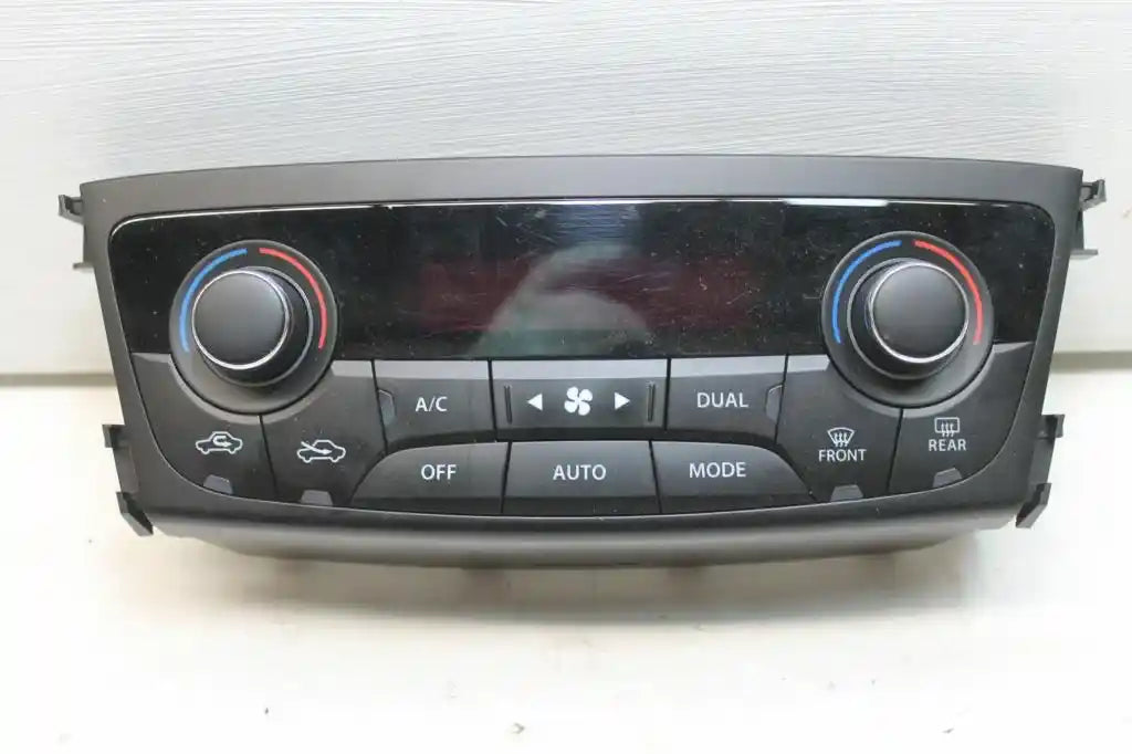 Suzuki, S Cross Heater/Ac Controls Jy Climate Control Type 09/13 05/22