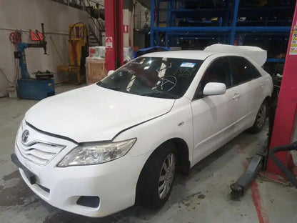 Toyota, Camry Left Front Door Window Acv40 06/06 11/11