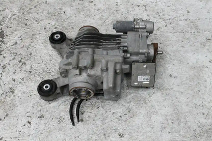 Used Volkswagen, Golf Differential Centre Rear Alltrack/R Type Pyp Axle Code Gen 7 12/12 12/20 2016 – image 1 - All Good Parts