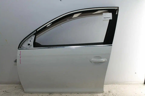 Volkswagen, Golf Left Front Door Gen 6 Wagon 09/09 01/13