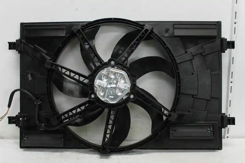 Volkswagen, Golf Fan Single Fan Assy 1.4 Petrol Cxsa/Chpa/Cmba/Czca/Czda/Cpta Code 400W (Magna) Gen 7 12/12 08/20