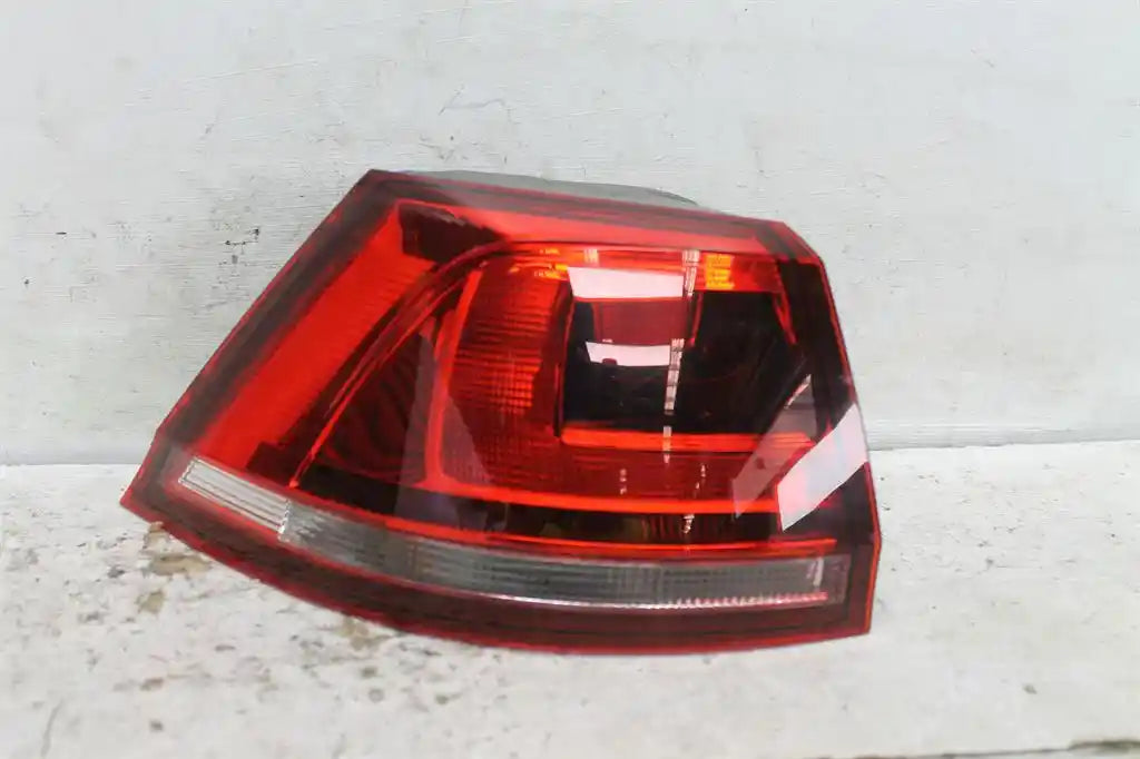 Used Volkswagen, Golf Left Taillight Gen 7 Wagon Alltrack Non Led Type 05/15 03/17 2016 – image 1 - All Good Parts