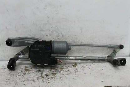 Used Volkswagen, Golf Wiper Motor Front Hatch/Wagon Gen 7 12/12 08/20 2016 – image 1 - All Good Parts
