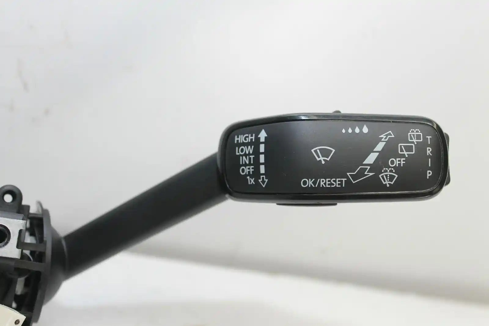Used Volkswagen, Golf Combination Switch Combination Switch Assy Gen 7 12/12 08/20 2014 – main images - All Good Parts