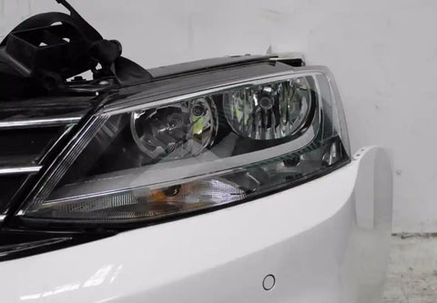 Volkswagen, Jetta Left Headlamp 1B Halogen 02/11 12/17