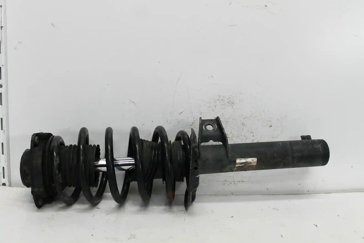 Used Volkswagen, Passat Left Front Strut 3C/Mk6 B6 3.2 03/06 03/11 2006 – main images - All Good Parts