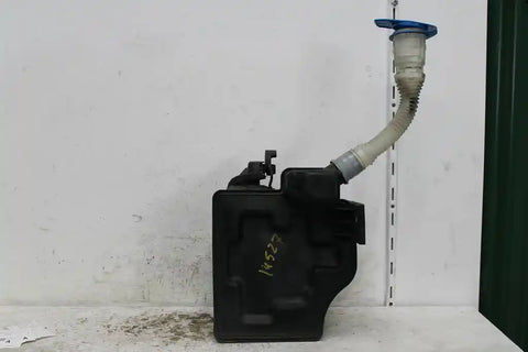 Volkswagen, Polo Washer Bottle 6R Non H/Lamp Washer Type 05/10 05/14