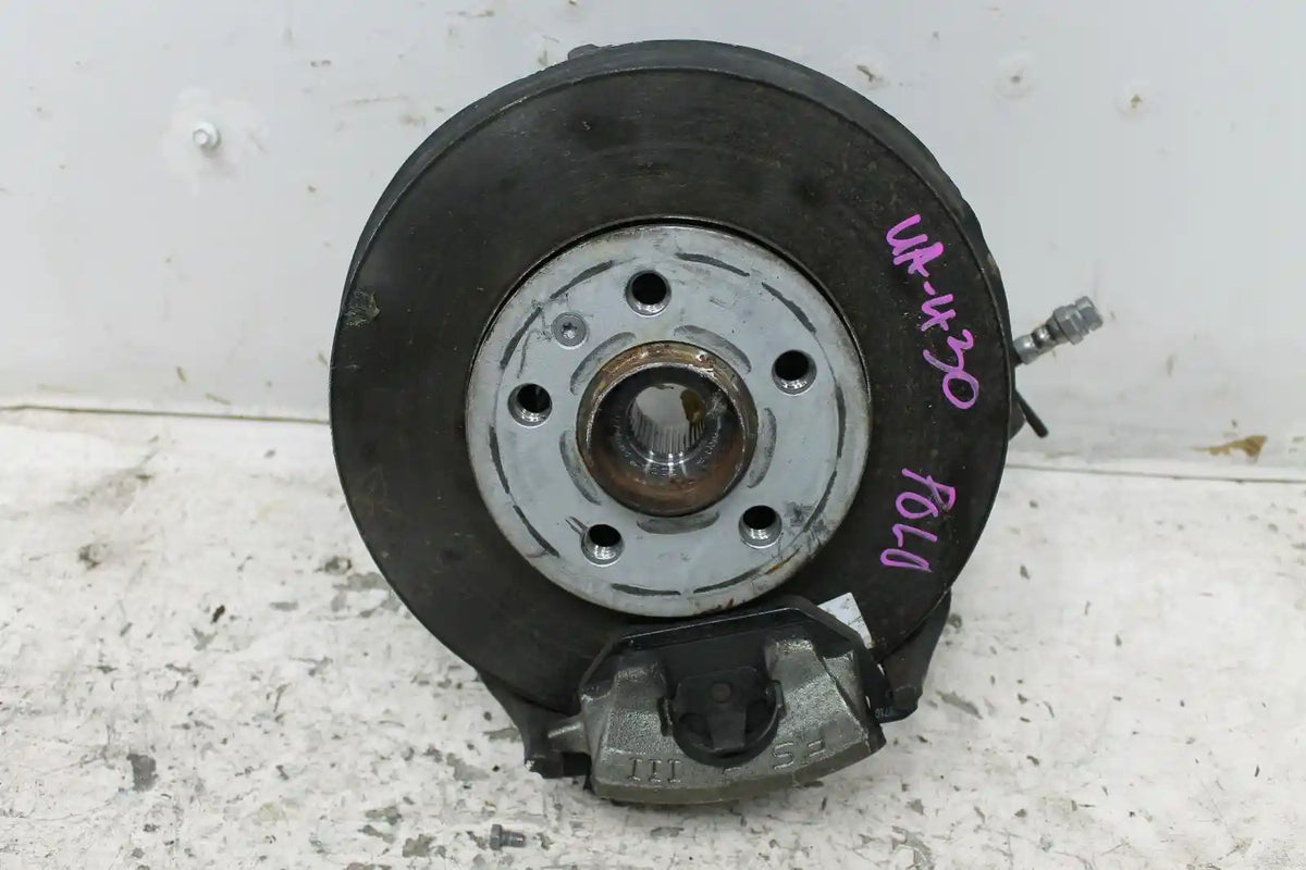 Used Volkswagen, Polo Right Front Hub Assembly 6R Non Gti Type 05/10 09/17 2011 – main images - All Good Parts