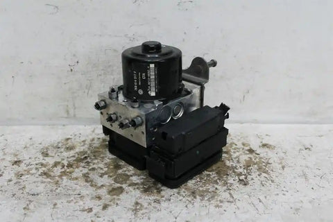 Volkswagen, Transporter Abs Pump/Modulator T5 P/N 7E0907379H 03/10 06/15