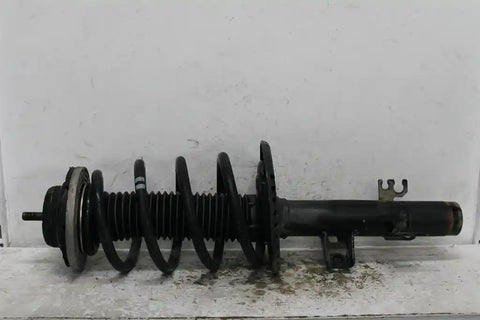 Volkswagen, Transporter Left Front Strut T5 08/04 02/10