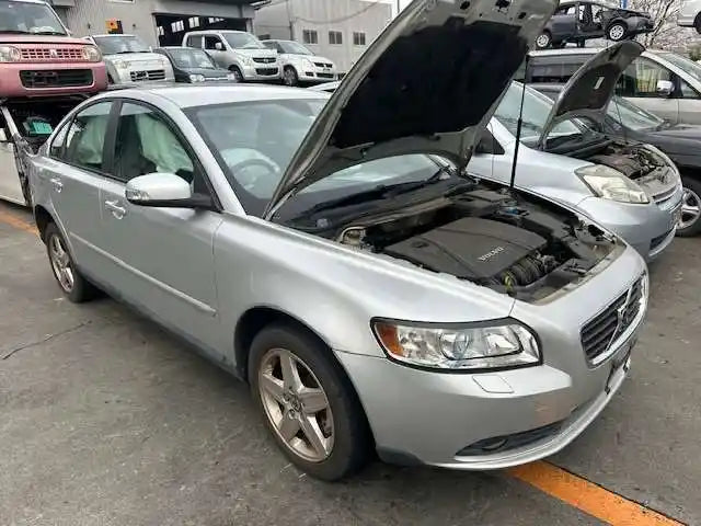 Volvo, S40 Bonnet 03/04 08/12