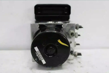 Used Volvo, S60/V60 Abs Pump/Modulator Mk2, 12/10-12/18 J99860 2012 – image 3 - All Good Parts