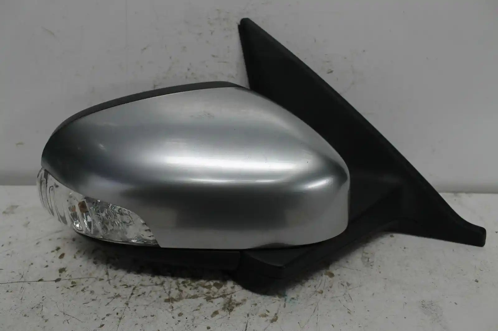 Used Volvo, V50 Right Door Mirror T5 Grooved Type 10/07 08/12 2008 – main images - All Good Parts