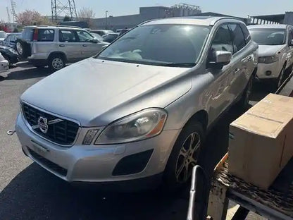 Volvo, Xc60 Right Front Door Dz 02/09 04/17