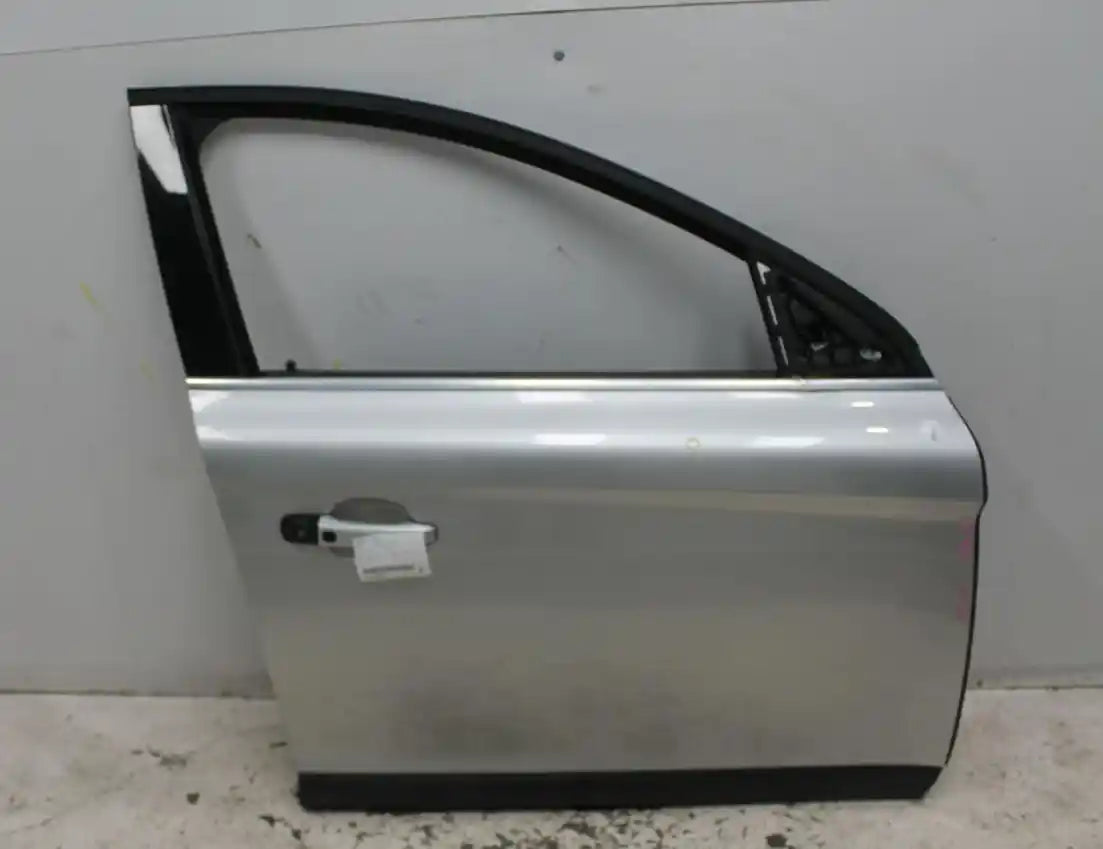 Volvo, Xc60 Right Front Door Dz 02/09 04/17