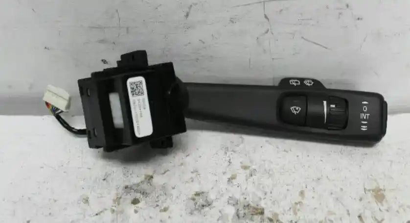 Used Volvo, Xc60 Wiper Switch Dz 02/09 04/17 2010 – main images - All Good Parts