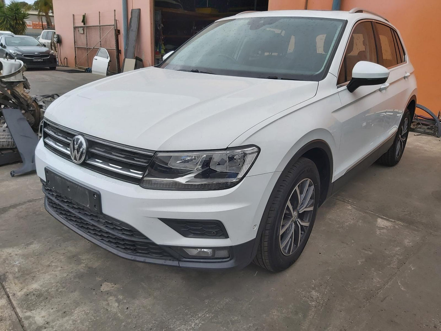 Used Volkswagen, Tiguan  Engine ,  Diesel, 2.0, Turbo, Dfga Code, 5Na, 06/16-06/23  – image 3 - All Good Parts