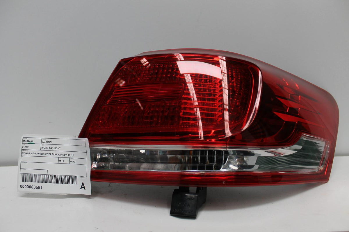 Toyota, Aurion, GSV40R, Aurion, Right Taillight